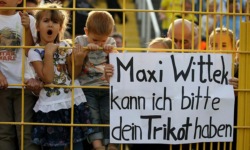 1:0-Sieg gegen Dortmund - die besten Bilder vom "Heimatabend" im Grünwalder.