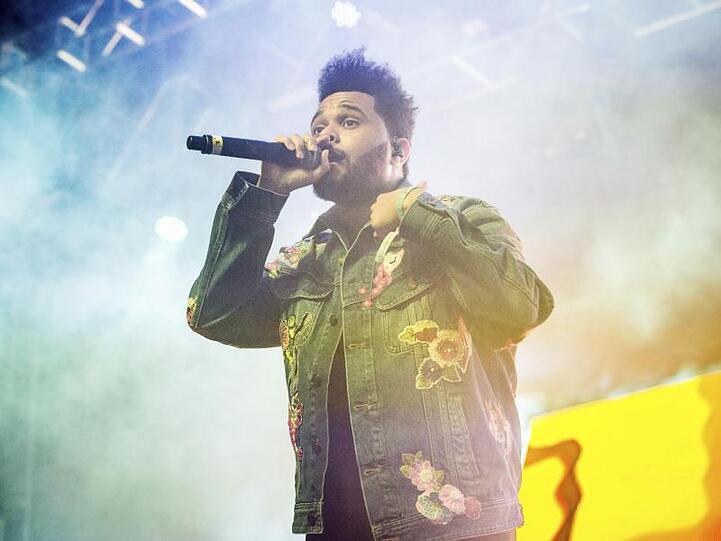 "Blinding Lights" von The Weeknd ist der bisherige Hit des Jahres.
