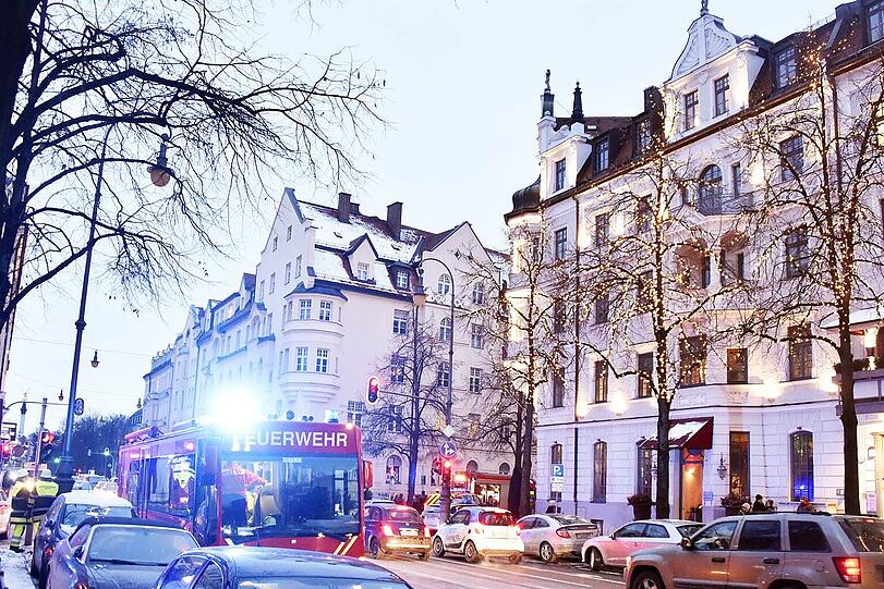 Weitere Bilder vom Brand in der Trogerstraße.