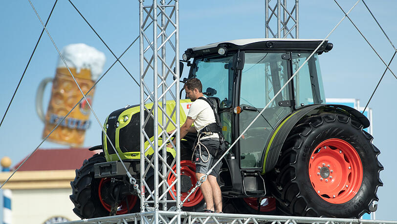Nix wird's mit einer Traktor-Ausstellung auf der Wiesn 2024. Das Zentral-Landwirtschaftsfest ist abgesagt, mangels Aussteller. Dafür gibt es mehr Platz für Fahrgeschäfte.