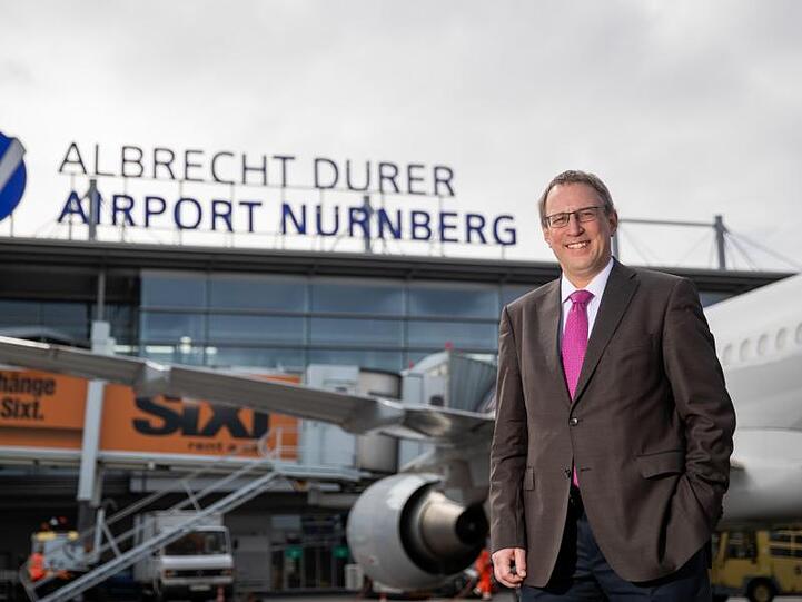 Michael Hupe, Geschäftsführer vom Albrecht Dürer Airport Nürnberg. Foto: Daniel Karmann/Archivbild