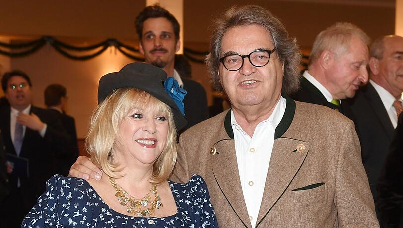 Helmut Markwort und seine Lebensgefährtin Patricia Riekel Helmut Markwort und seine Lebensgefährtin Patricia Riekel