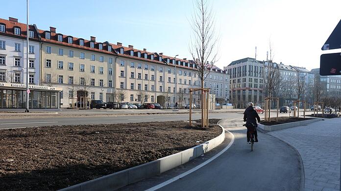 Viel neuer Platz am Altstadtring - auch für die Radler.