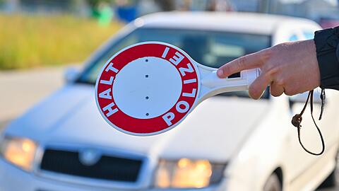 Die Kontrollen an allen deutschen Schengen-Binnengrenzen sind auf EU-Ebene bis zum 19. Juli angemeldet.