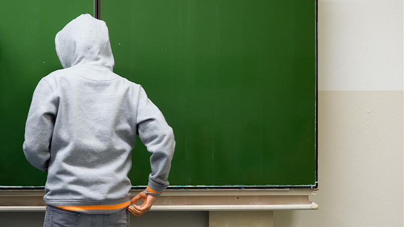 Möglicherweise erhält der Schüler einen Verweis. (Symbolbild)