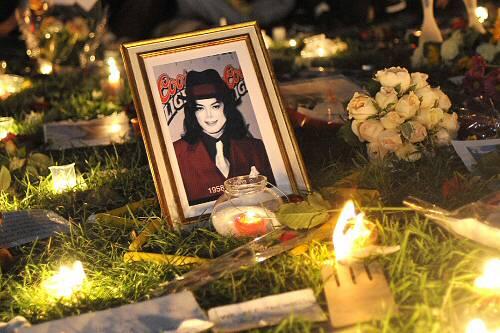 Fans trauern um Michael Jackson: Der King of Pop verstarb am Donnerstag.