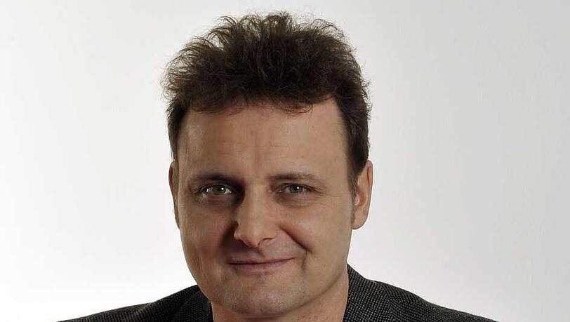 Schoko bombastico für Thomas Müller: &bdquo;Es ist sauteuer, die Kugeln waren auch schon mal größer und man steht ewig an. Ich bin trotzdem nicht ballaballa: Das Schoko-Eis (ohne Ingwer!) vom Ballabeni ist bombastisch!&ldquo;