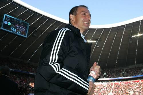Gut ausgeschlafen in die Allianz Arena: Jürgen Klinsmann lässt seine Mannschaft künftig wieder im "Limmerhof" schlafen.