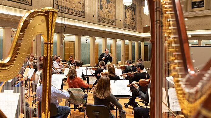 Daniele Gatti bei einer Probe mit dem Symphonieorchester des Bayerischen Rundfunks im Herkulessaal der Residenz.