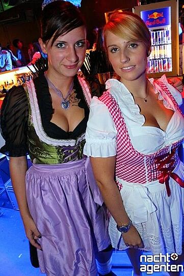 Direkt an der Hackerbrücke und damit in fußläufiger Entfernung von der Wiesn, öffnet der Neuraum derzeit jede Nacht den Partywütigen seine Türen. Mehr Bilder vom Mittwoch auf: www.nachtagenten.de