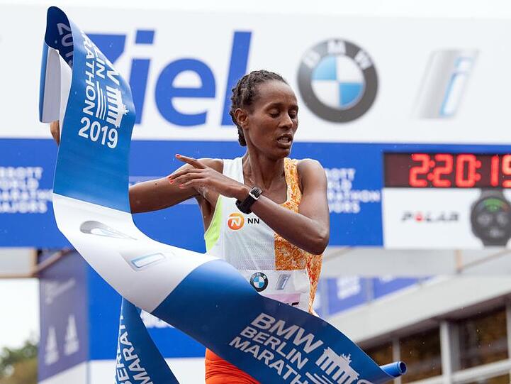 Ashete Bekere gewann den Berlin Marathon der Frauen.