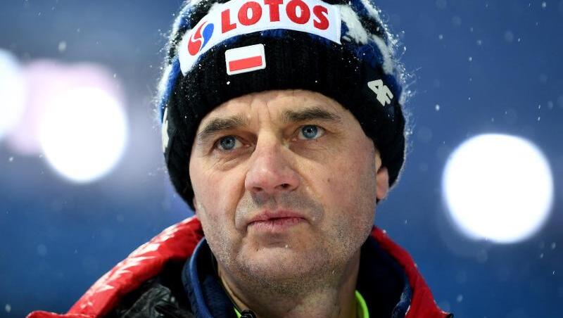 Stefan Horngacher, Chefcoach des DSV, steht im Schanzenauslauf. Foto: Hendrik Schmidt/zb/dpa/Archivbild Stefan Horngacher, Chefcoach des DSV, steht im Schanzenauslauf. Foto: Hendrik Schmidt/zb/dpa/Archivbild