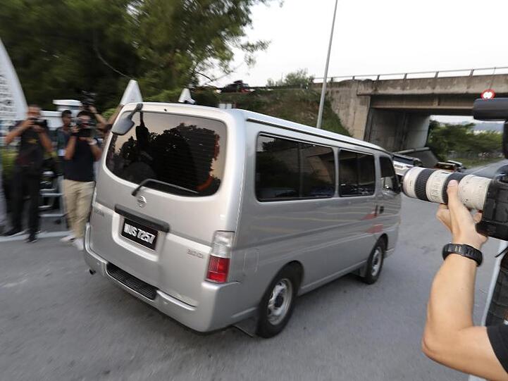 Einen Monat nach ihrer Verurteilung wegen des tödlichen Gift-Attentats gegen den Halbbruder von Nordkoreas Machthaber Kim Jong Un ist die Vietnamesin Doan Thi Huong aus dem Gefängnis entlassen worden.
