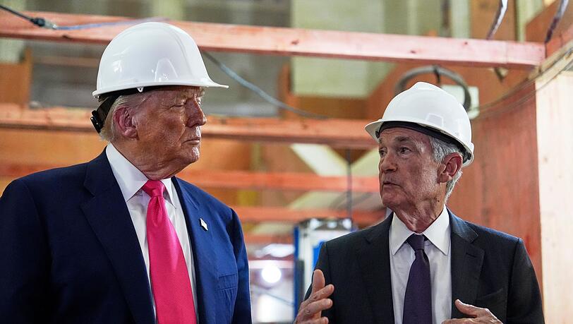 US-Präsident Trump betrachtet Notenbank-Chef Powell schon länger als Ärgernis. (Archivbild)
