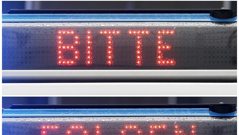 Der Fahrer ignorierte die Anhaltesignale der Beamten und raste stattdessen davon. (Symbolbild)