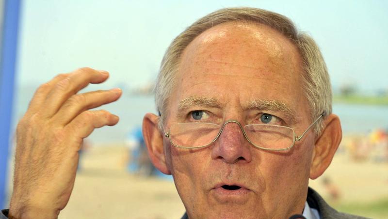 Bundesinnenminister Wolfgang Schäuble (CDU) kann sich eine Koalition mit den Grünen vorstellen. (Archivbild) Bundesinnenminister Wolfgang Schäuble (CDU) kann sich eine Koalition mit den Grünen vorstellen. (Archivbild)