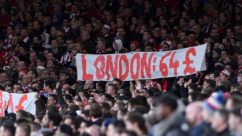 Die Bayern-Fans protestierten gegen die horrenden Ticketpreise in der Champions League.