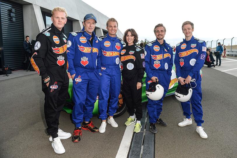 Leon Löwentraut, Bruno Eyron, Nico Rosberg, Natalia Avelon, Constantin von Jascheroff, Timur Bartels.