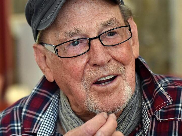 Der Schauspieler Herbert Köfer (2015) sind soziale Medien nicht fremd. Er nutzt sie aktiv.