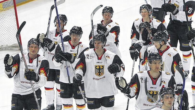 Jubel über das 3:0 im Test gegen Kanada: Trotzdem hat Vizepräsident Erich Kühnhackl ein Imageproblem im deutschen Eishockey ausgemacht. Foto: Bongarts/Getty Images Jubel über das 3:0 im Test gegen Kanada: Trotzdem hat Vizepräsident Erich Kühnhackl ein Imageproblem im deutschen Eishockey ausgemacht. Foto: Bongarts/Getty Images