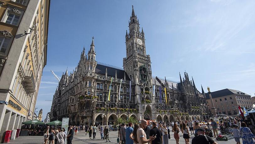 Das Münchner Rathaus. Das Münchner Rathaus.