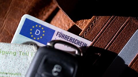 Der Erwerb des Führerscheins kann viel Nerven kosten - und viel Geld.