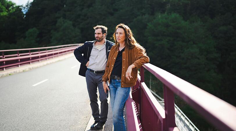 Kommissar Romain Valant (Th&eacute;o Costa-Marini) war fr&uuml;her mit den verschwundenen Kindern befreundet. Gemeinsam mit seiner Kollegin No&eacute;mie Chastain (Laura Smet) m&ouml;chte er nun herausfinden, was ihnen zugesto&szlig;en ist.