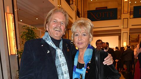 Frank Zander und seine Frau Evy sind unzertrennlich. In puncto Geld hat seine Liebste das Sagen.