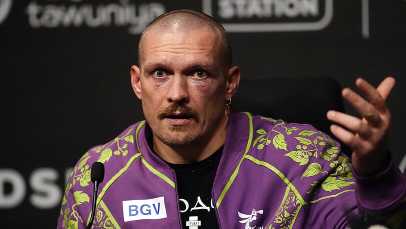 Usyk nach seinem WM-Sieg gegen Fury. (Archivbild)