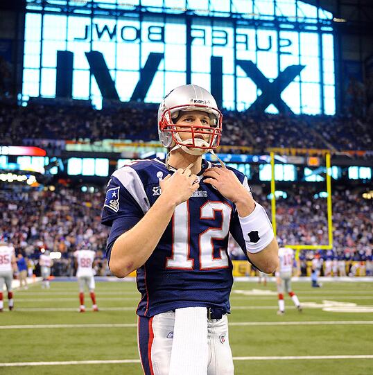 Einfach gigantisch: Die New York Giants haben den 46. Super Bowl gewonnen. Gegen die New England Patriots um Quarterback Tom Brady und den deutschen Sebastian Vollmer siegten die Giants in einem packenden Spiel mit 21:17. Hier sehen Sie die besten Bilder vom NFL-Spektakel in Indianapolis.