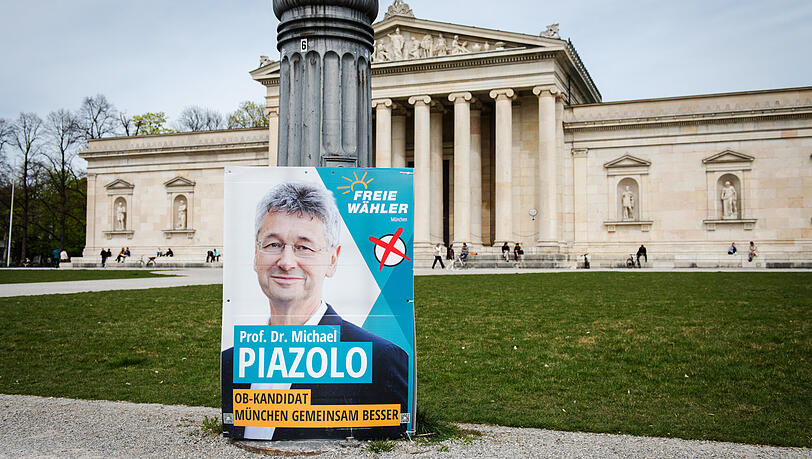 Prominent platziert, prominent stehen gelassen: Plakat f&uuml;r OB-Kandidat Michael Piazolo von den Freien W&auml;hlern. Er wurde in den Stadtrat gew&auml;hlt.