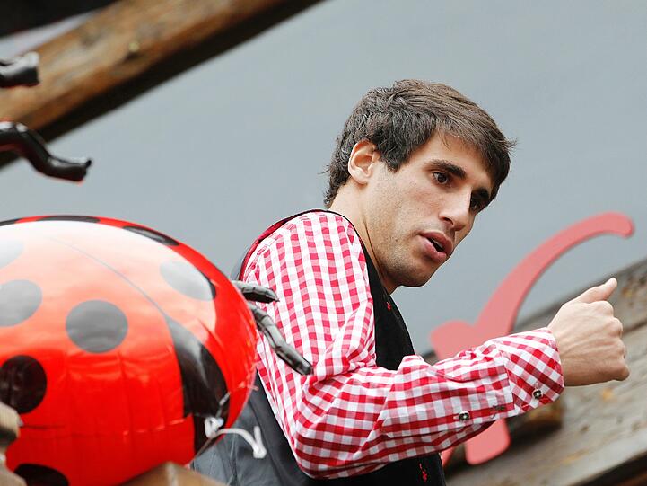 Er betrat Neuland. Neuzugang Javi Martinez...