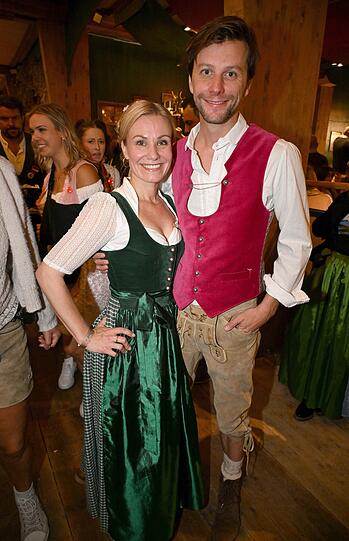 Isabell Stern und Jonathan Beck können sich zusammen echt sehen lassen.