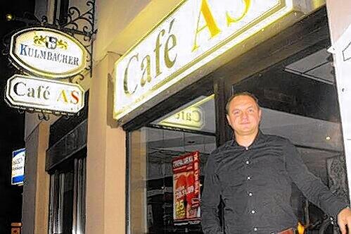 Ex-Club-Star mit Multi-Jobs: Sasa Ciric ist seit einem halben Jahr auf Kneipenbesitzer in der Nürnberger Nordstadt.