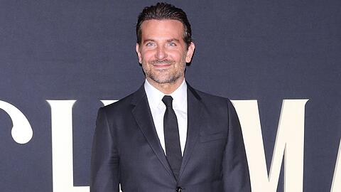 Hollywood-Star Bradley Cooper mag offenbar gerne Musik der härteren Gangart.