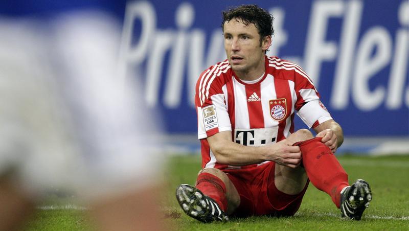 Auf dem Boden der Tatsachen: Noch-Bayer Mark van Bommel Auf dem Boden der Tatsachen: Noch-Bayer Mark van Bommel