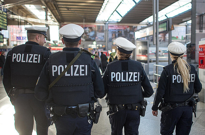 Massive Polizeipräsenz am Münchner Hauptbahnhof.