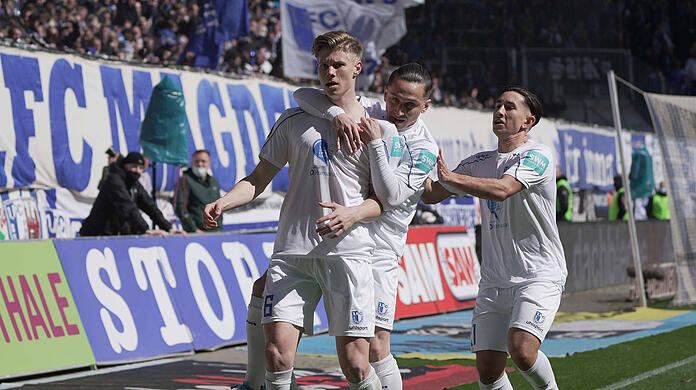 Luca Schuler, Baris Atik  und Jason Ceka  (v.l.n.r.) trafen bereits zweistellig in dieser Saison.
