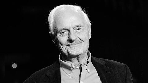 Ted Kotcheff starb am 10. April 2025 - drei Tage nach seinem 94. Geburtstag.