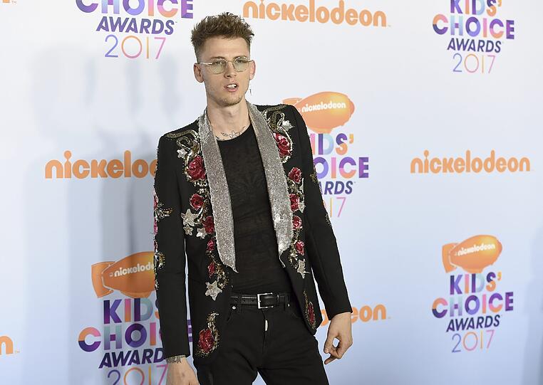 Rapper Machine Gun Kelly