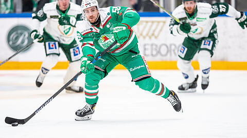 Vom Champions-League-Sieger zum deutschen Vizemeister: Abwehr-Ass Ryan McKiernan wechselt vom schwedischen Topklub Rögle BK zum EHC Red Bull München.