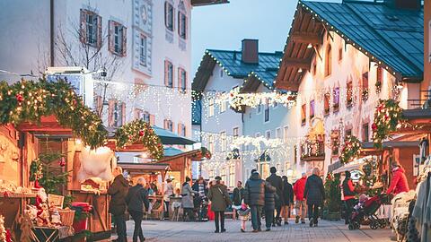 Kitzbühel ist in der Adventszeit besonders einladend.