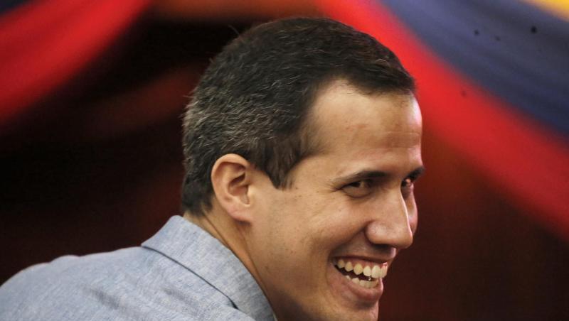 Guaidó droht die Festnahme, da er trotz einer Ausreisesperre das Land verlassen hatte. Guaidó droht die Festnahme, da er trotz einer Ausreisesperre das Land verlassen hatte.