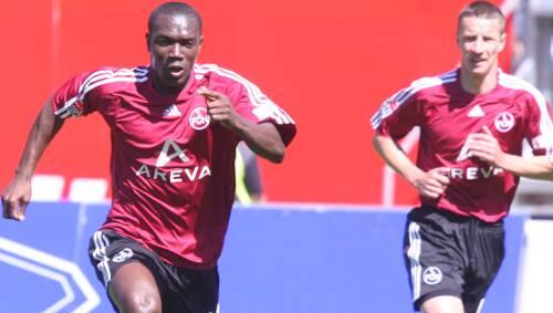 Sind ab dem 13. Mai gegen den VfL Osnabrück wieder voll dabei und wollen einiges gutmachen: Isaac Boakye (links) und Marek Mintal. Sind ab dem 13. Mai gegen den VfL Osnabrück wieder voll dabei und wollen einiges gutmachen: Isaac Boakye (links) und Marek Mintal.