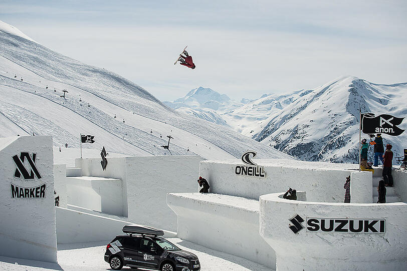 Klaudia Medlova beim Big Air Contest bei den Nine Queens in  Serfaus-Fis-Ladis.