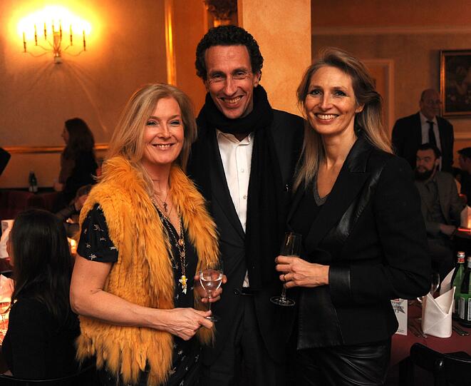 Sängerin Ursula Mauder, Ex-Kulturstaatsminister Julian Nida-Rümelin mit Ehefrau und Autorin Natalie Weidenfeld (v. li.).