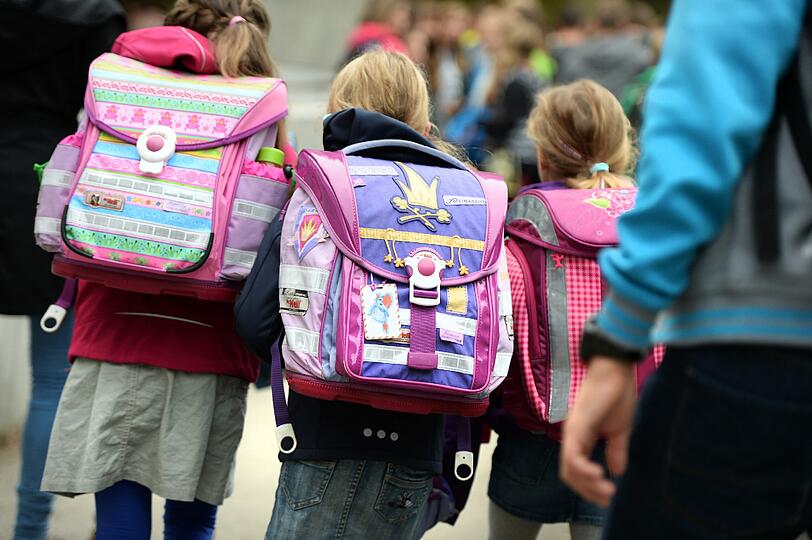 Auf der Info-Veranstaltung können sich Eltern über das Schulangebot informieren. (Symbolbild)