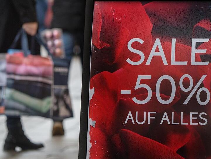Der private Konsum bleibt eine Stütze der deutschen Wirtschaft.