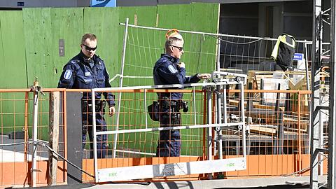 Die Polizei ermittelt nach dem Einsturz einer Fußgängerbrücke in Espoo.