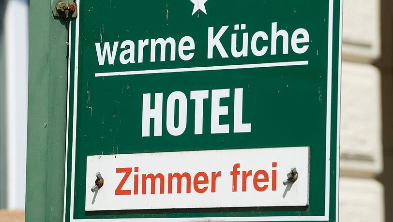 Auch während der Wiesn bekommt man in München noch Hotelzimmer - halt nicht unbedingt mehr in der gewünschten Preisklasse und Lage. Auch während der Wiesn bekommt man in München noch Hotelzimmer - halt nicht unbedingt mehr in der gewünschten Preisklasse und Lage.